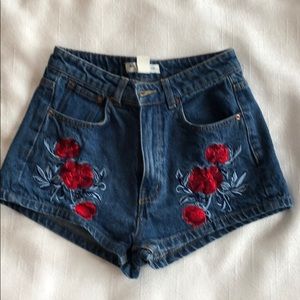 H&M Embroidered shorts